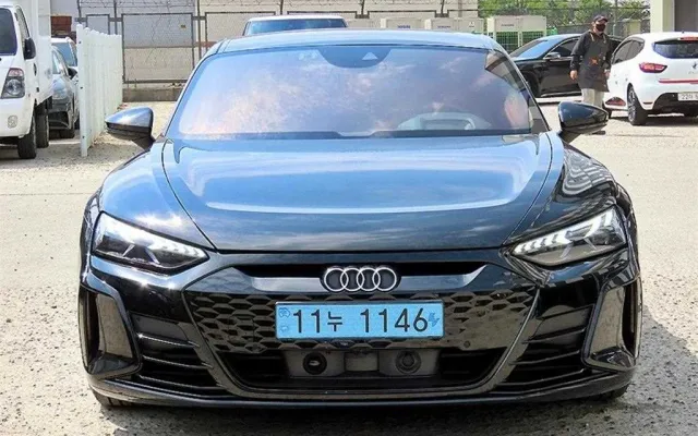인천신용불량할부 e-트론 GT GT 콰트로 프리미엄 매물 사진 10 - 2022/04 63,818km